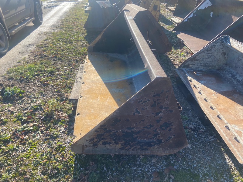 Attachments  Bucket - 7FT Photo